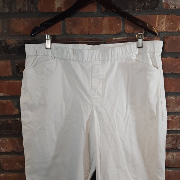 Lands' End Lot of (2) Mid-rise Cropped Pull-on Chino Pants Minimalist Women's 18 - Picture 7 of 10